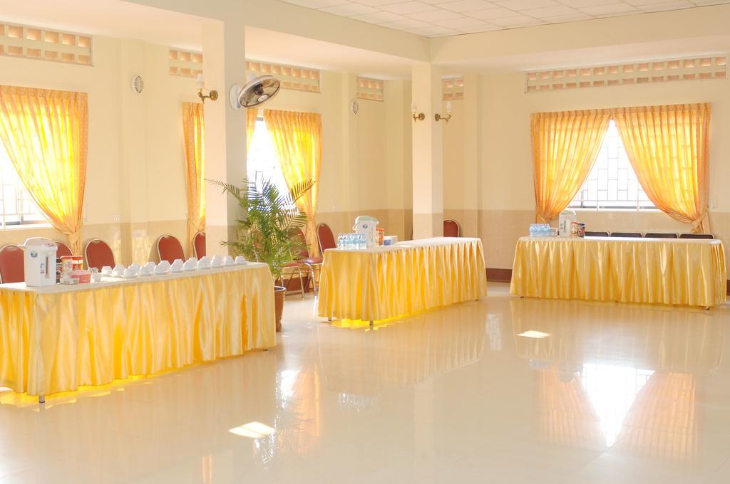 Reaksmey Battambang Hotel Rum bild