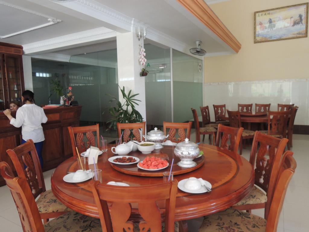 Reaksmey Battambang Hotel Exteriör bild